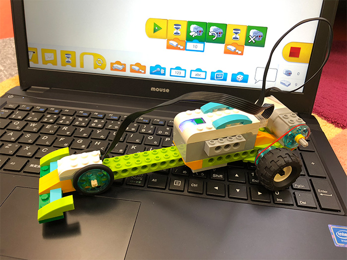 プログラミング教室の体験授業で作るレースカー
