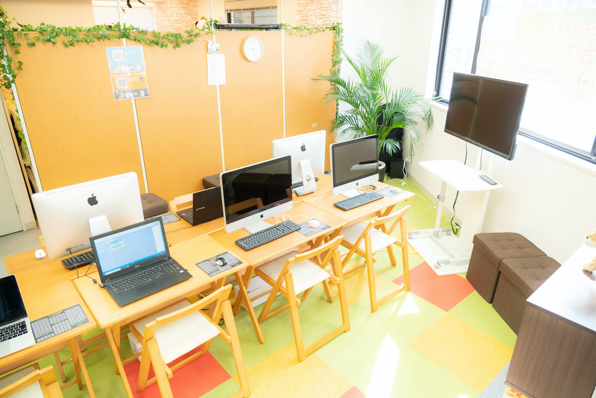 TETRA UPのプログラミング教室の写真